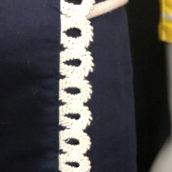 Lilly Pulitzer Navy Blue w/White Trim Skort Size 0 - Picture 7 of 12